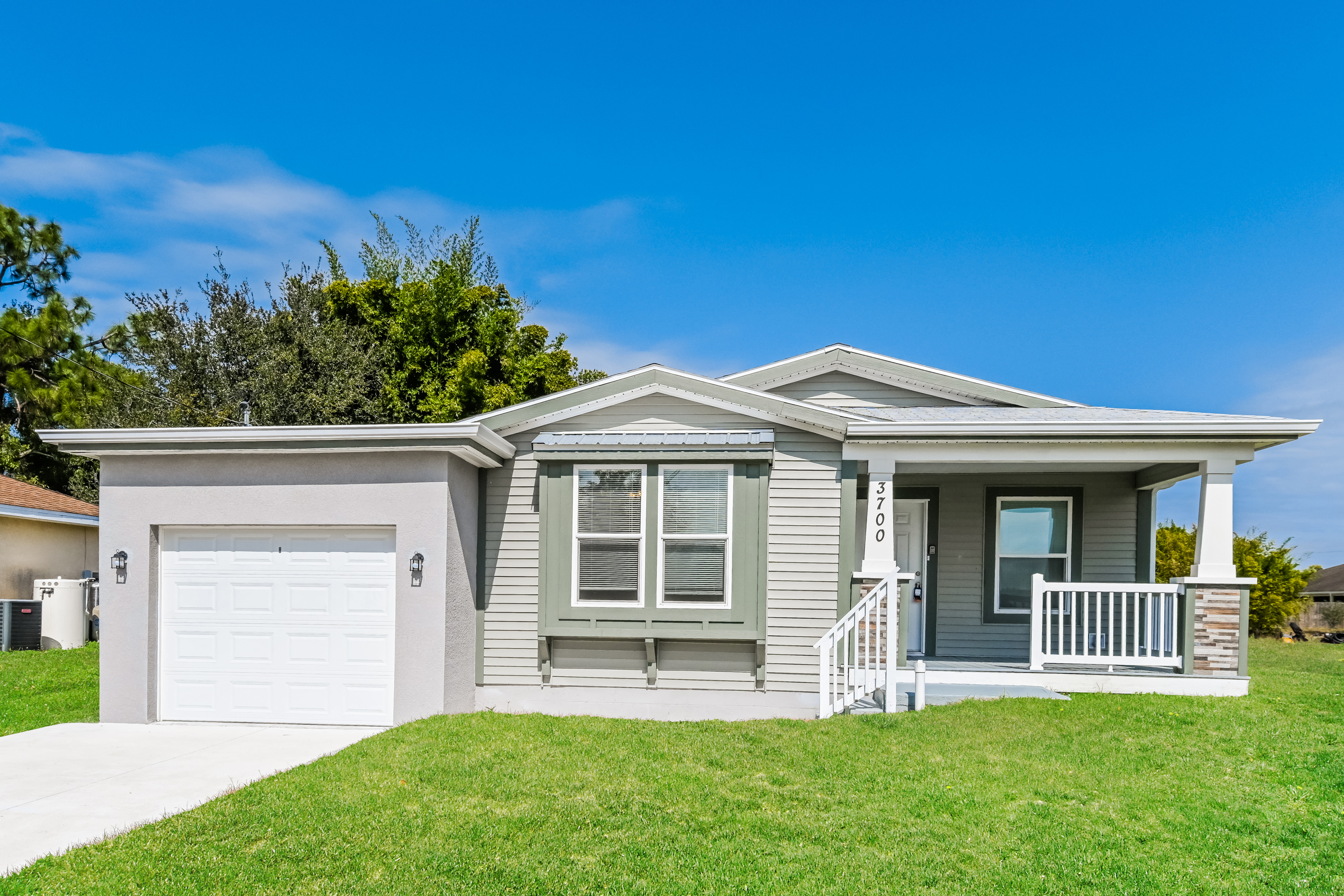 3700 9TH ST W LEHIGH ACRES, FL 33971